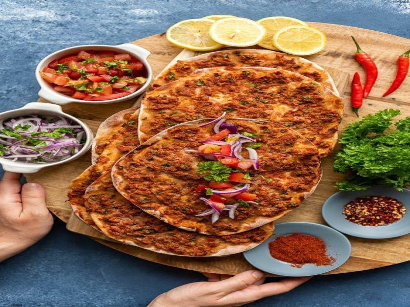 Lahmacun resepti (Türk pizzası)